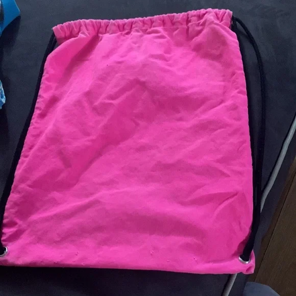 VS drawstring backback - Picture 2 of 5